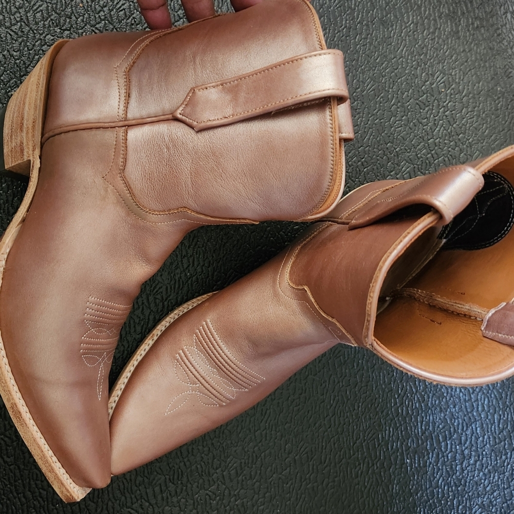 Kemo Sabe short cowboy boots